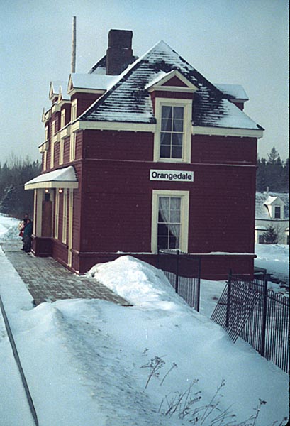 Orangedale station, 7 January 1990